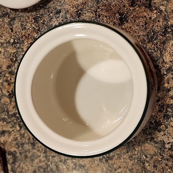 Pfaltzgraff Sugar Bowl And Lid, Snow Bear Design - Picture 3 of 6